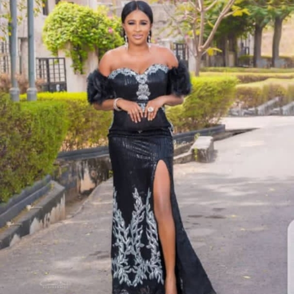 Clothing dress and more - Picture 1 of 16